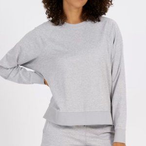 Vuori Long Sleeve Halo Crew Pale Grey Heather Cropped Pullover XS